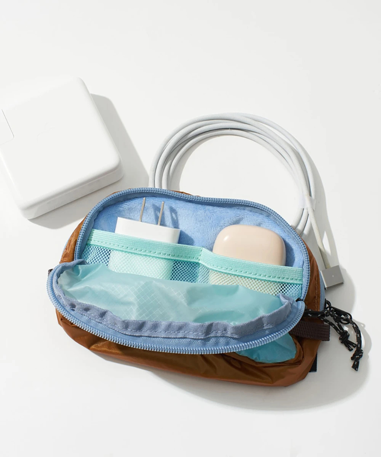 go slow caravan(ゴースローキャラバン) |COBMASTER/コブマスター PUFFY CADGET POUCH M