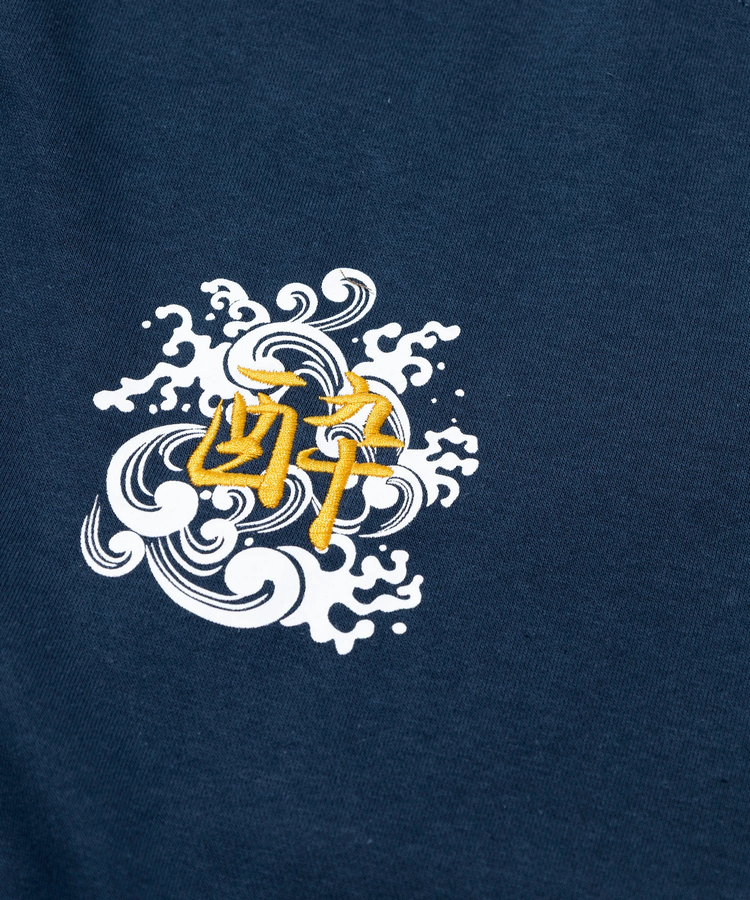 go slow caravan(ゴースローキャラバン) |YOIDORE/酔いどれ 大関はこのさけコラボ クルーネックスウェット (MENS) 