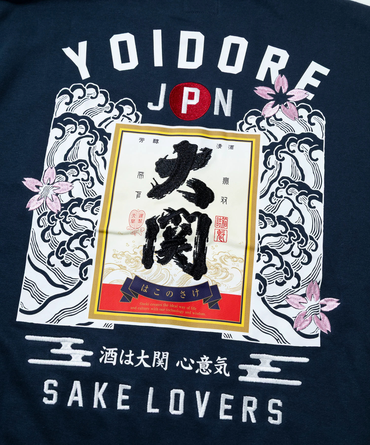 go slow caravan(ゴースローキャラバン) |YOIDORE/酔いどれ 大関はこのさけコラボ クルーネックスウェット (MENS) 