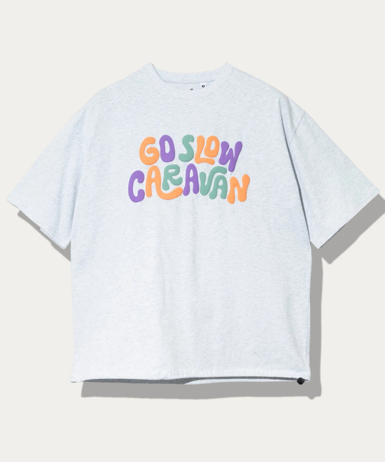 go slow caravan(ゴースローキャラバン) |シリコンバイオ ヒッピーロゴ ゆったり TEE (MENS)