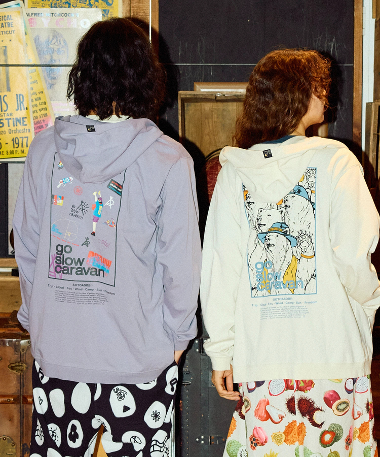 go slow caravan(ゴースローキャラバン) |USA/C スクエアLOGOバックプリント ZIPフーディー (MENS/WOMENS)