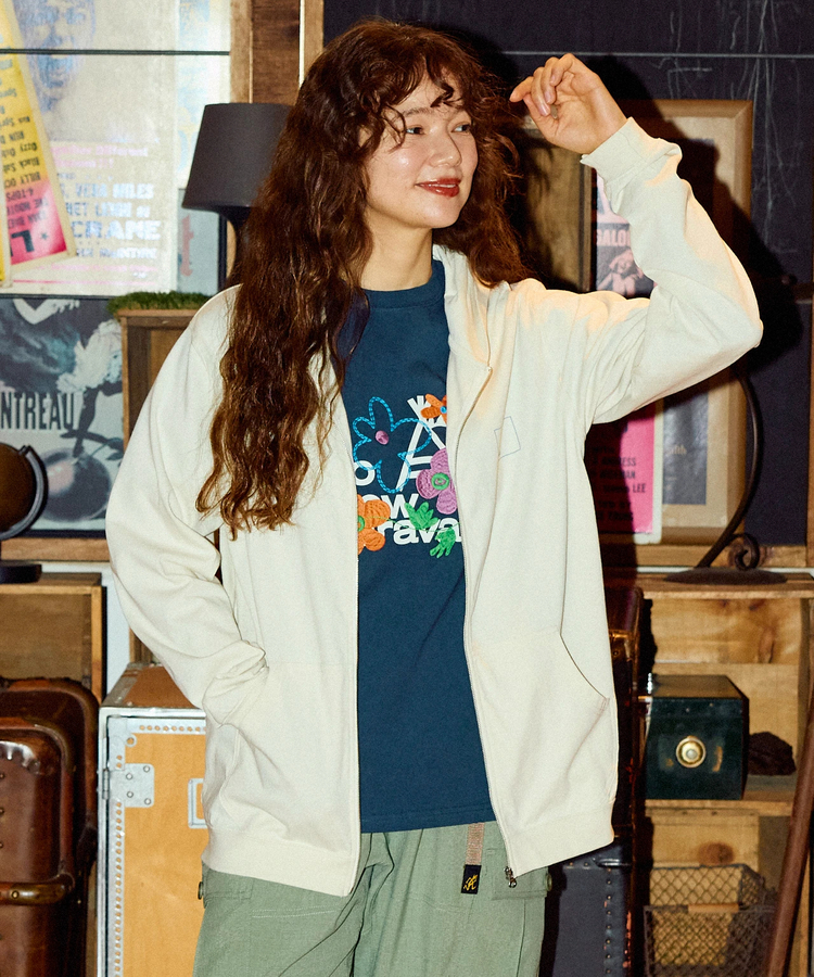 go slow caravan(ゴースローキャラバン) |USA/C スクエアLOGOバックプリント ZIPフーディー (MENS/WOMENS)