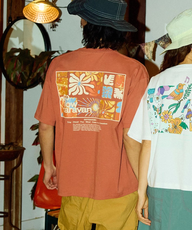 go slow caravan(ゴースローキャラバン) |USA/C スクエアLOGOバックプリントゆったりTEE (MENS)