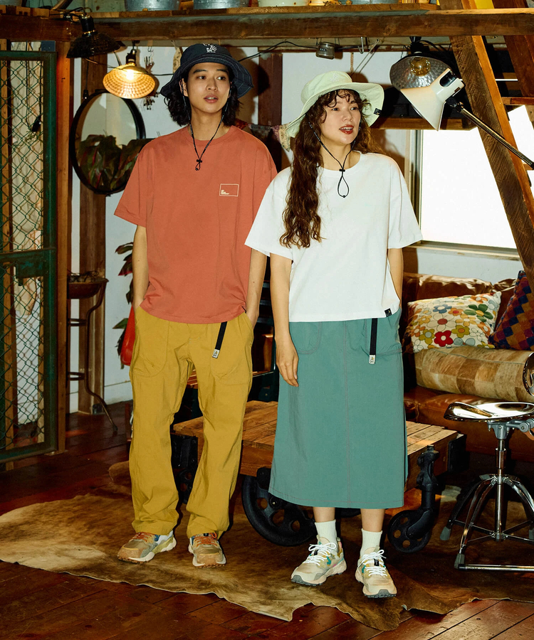 go slow caravan(ゴースローキャラバン) |USA/C スクエアLOGOバックプリントゆったりTEE (MENS)