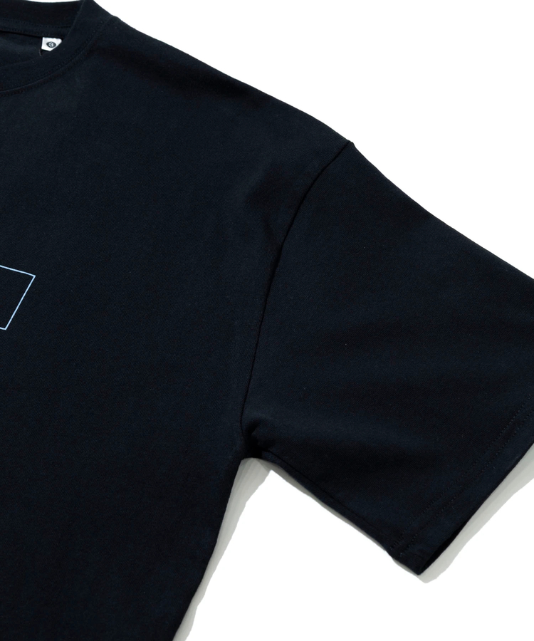 go slow caravan(ゴースローキャラバン) |USA/C スクエアLOGOバックプリントゆったりTEE (MENS)