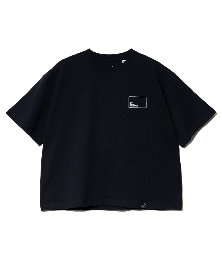 go slow caravan(ゴースローキャラバン) |USA/C スクエアLOGOバックプリントミドルTEE (WOMENS)