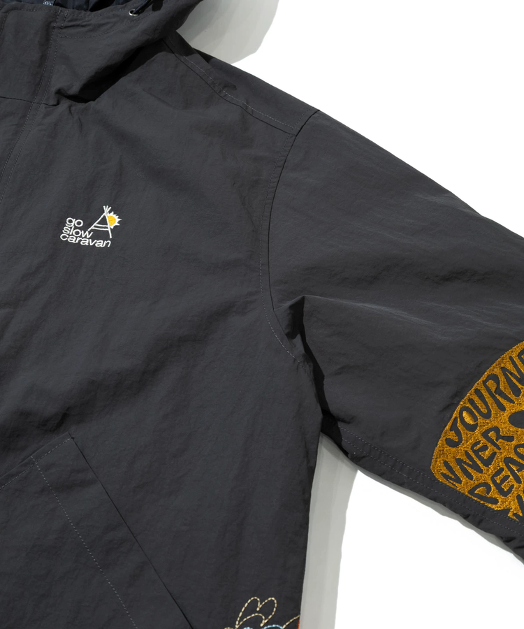 go slow caravan(ゴースローキャラバン) |ウェザークロスパネル刺繍フィールドコート (MENS/WOMENS)