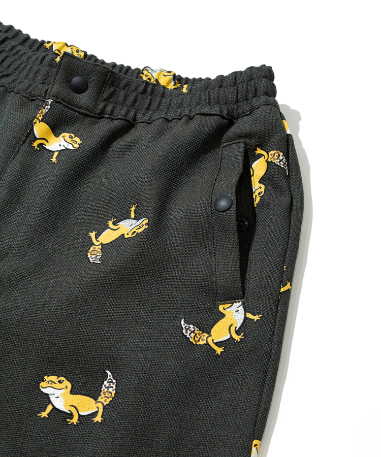 go slow caravan(ゴースローキャラバン) |ブッチャー総柄プリントイージーアンクルパンツ (MENS)