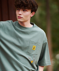 go slow caravan(ゴースローキャラバン) |COBMASTER/コブマスター 吸水速乾/抗菌防臭ポケット刺繍ルーズTEE《フォレストジップライン》(MENS)