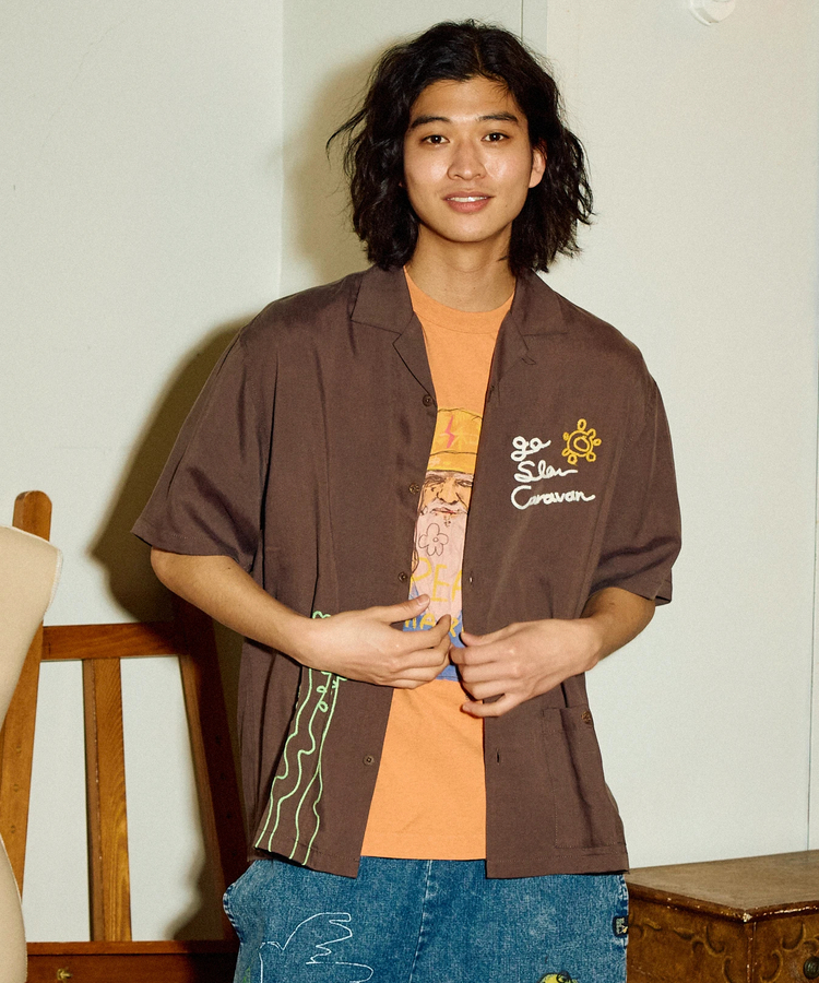 go slow caravan(ゴースローキャラバン) |LINEN/COTTONチェーン刺繍S/Sオープンシャツ (MENS)