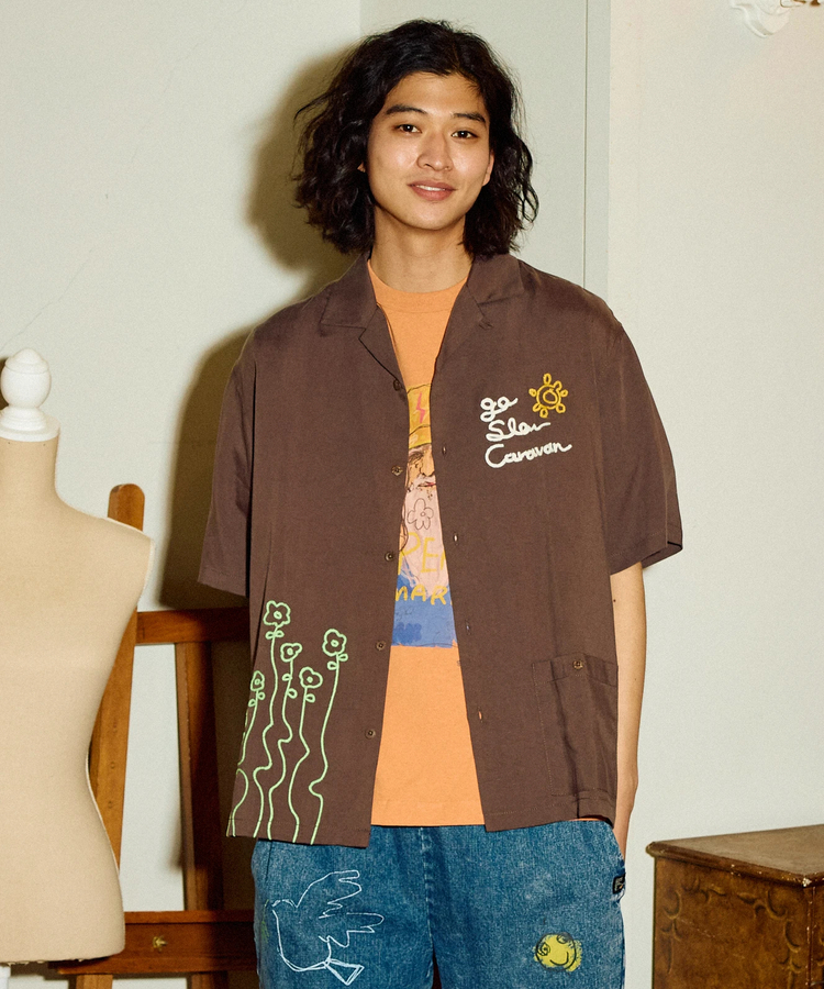 go slow caravan(ゴースローキャラバン) |LINEN/COTTONチェーン刺繍S/Sオープンシャツ (MENS)
