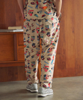 go slow caravan(ゴースローキャラバン) |DUCKSTER/ダックスター 総柄リラックスジョグパンツ (MENS)