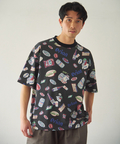 go slow caravan(ゴースローキャラバン) |【ORION × Duckster】オリオンビールコラボTEE《総柄》(MENS)