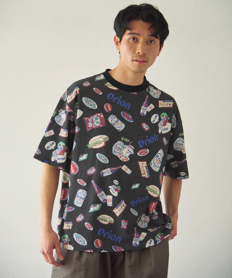 go slow caravan(ゴースローキャラバン) |【ORION × Duckster】オリオンビールコラボTEE《総柄》(MENS)
