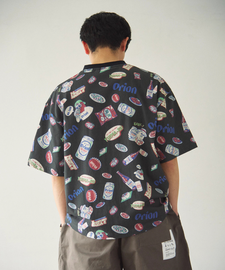 go slow caravan(ゴースローキャラバン) |【ORION × Duckster】オリオンビールコラボTEE《総柄》(MENS)