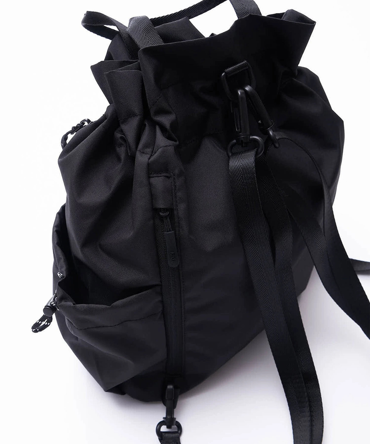 go slow caravan(ゴースローキャラバン) |KiU/キウ MULTI WAY DRAWSTRING BAG