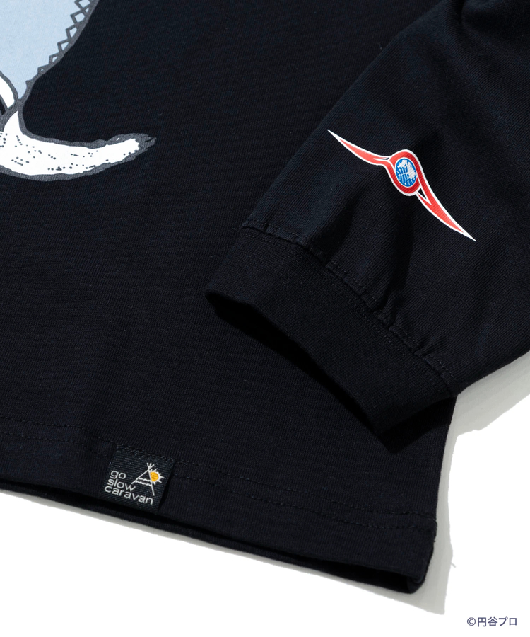 go slow caravan(ゴースローキャラバン) |【ウルトラマン×go slow caravan】USA/C 隊員猫ロングスリーブTEE (MENS)