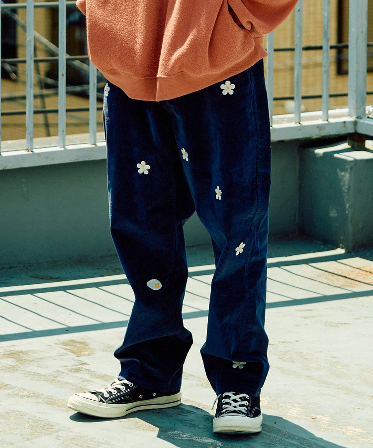 go slow caravan(ゴースローキャラバン) |ストレッチコーデュロイお花刺繍パンツ (MENS/WOMENS)