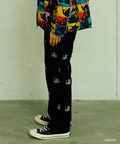go slow caravan(ゴースローキャラバン) |【ウルトラマン×go slow caravan】ストレッチオックス 怪獣刺繍脇ポケパンツ (MENS)