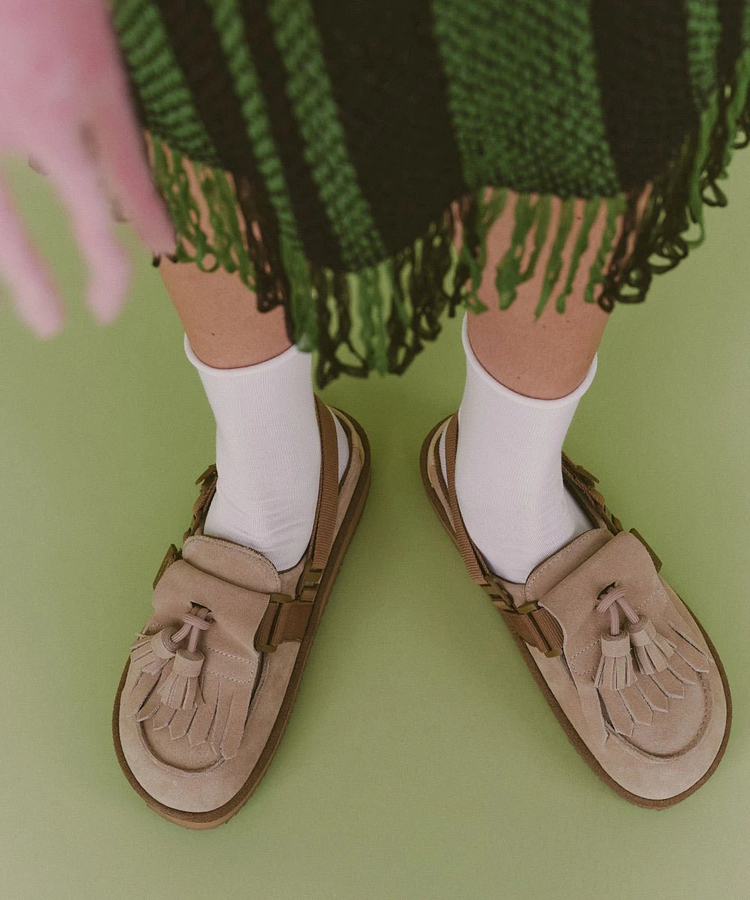 go slow caravan(ゴースローキャラバン) |SHAKA/シャカ MOC MULE TASSEL SUEDE (WOMENS)