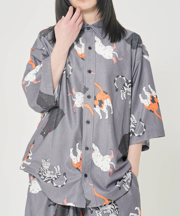 CORISCO(コリスコ) |CORISCOカットサッカー総柄プリント半袖シャツ(MENS)(WOMENS)