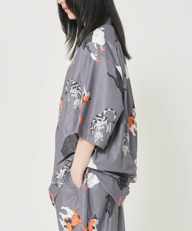 CORISCO(コリスコ) |CORISCOカットサッカー総柄プリント半袖シャツ(MENS)(WOMENS)