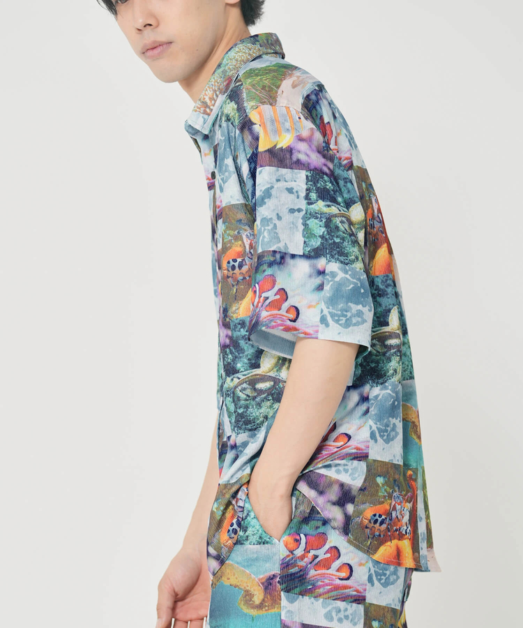 CORISCO(コリスコ) |CORISCOカットサッカー総柄プリント半袖シャツ(MENS)(WOMENS)