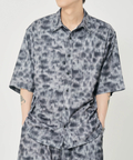 CORISCO(コリスコ) |CORISCOカットサッカー総柄プリント半袖シャツ(MENS)(WOMENS)