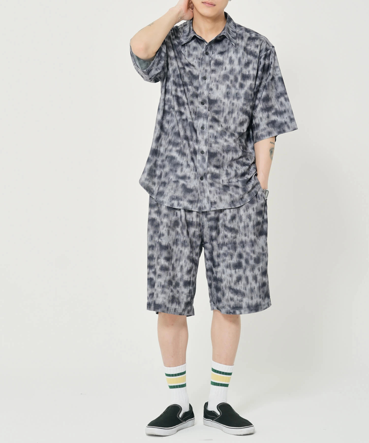 CORISCO(コリスコ) |CORISCOカットサッカー総柄プリント半袖シャツ(MENS)(WOMENS)