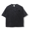 CORISCO(コリスコ) |CORISCOスノーウォッシュワンポイント刺繍ヘンリーTEE(MENS/WOMENS)