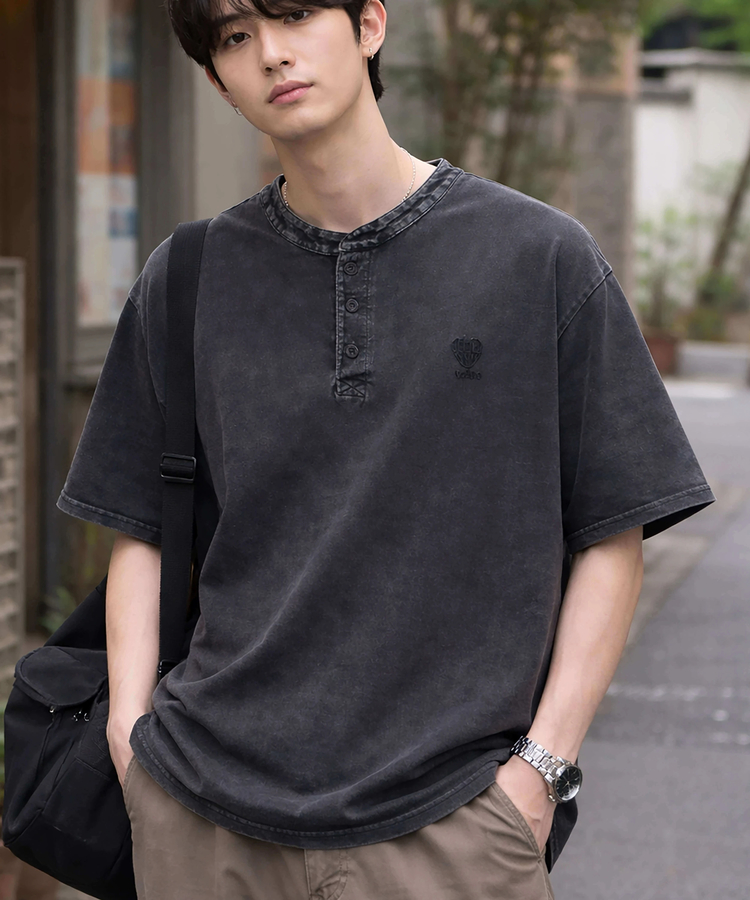 CORISCO(コリスコ) |CORISCOスノーウォッシュワンポイント刺繍ヘンリーTEE(MENS/WOMENS)