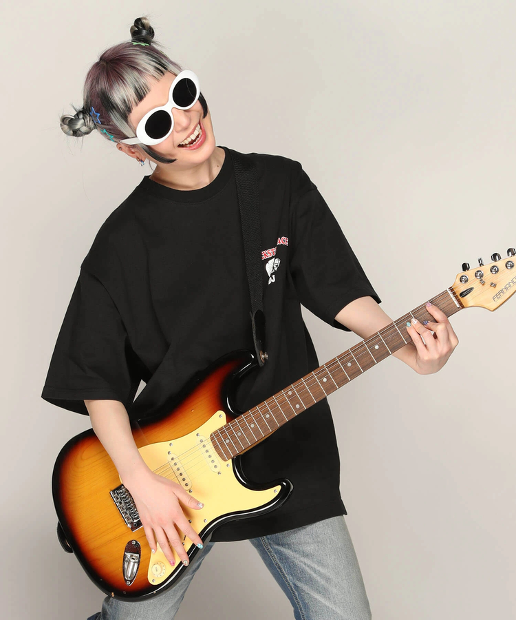 PANDIESTA(パンディエスタ) |SB PANDIESTA ロックスター名鑑 Tee(585321 MENS)