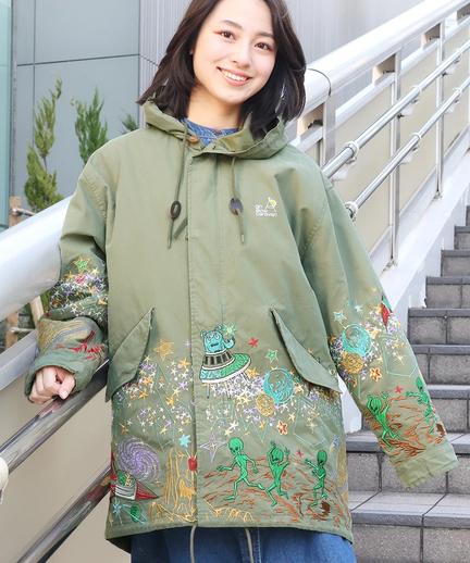 go slow caravan コットンナイロンパネル刺繍モッズコート【WEB限定】